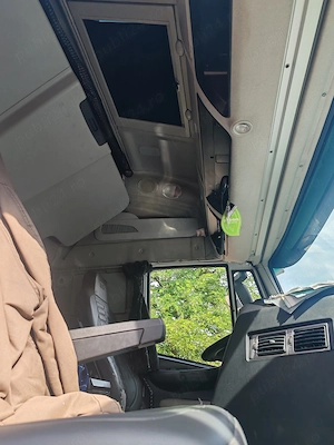 Vand ansamblu cereale Iveco stralis euro 5 eev 500 cai 2012+bena  cereale 1995 50mc - imagine 7