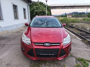 Ford Focus 1,6 benzina  - imagine 2