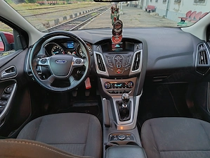 Ford Focus 1,6 benzina  - imagine 7