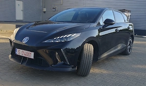 MG MG4 2023 64kw pompa de caldura Luxury garantie 2030