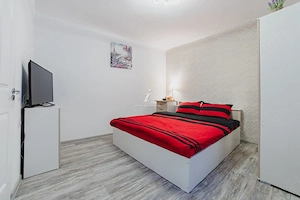 Garsonieră cochetă în Centrul Vechi Brașov | Randament excelent - imagine 4