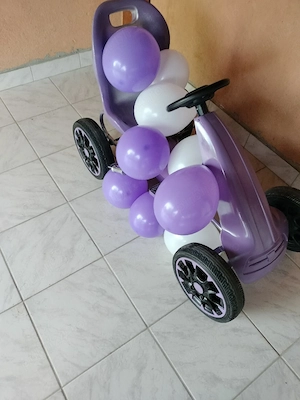cart cu pedale pentru copii