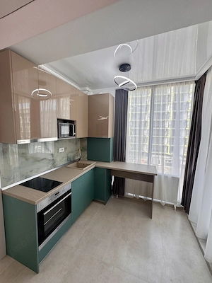 Apartament 2 camere pe faleză în Mamaia Nord - imagine 3