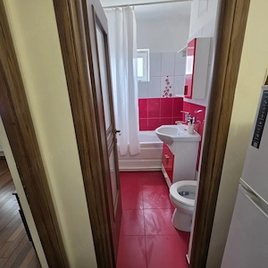 Garsoniera de inchiriat  in regim hotelier - imagine 4
