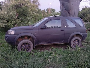 Dezmembrez Landrover freelander 1  2.0 disel  - imagine 7