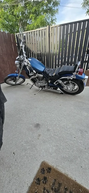 Suzuki Intruder Chopper - imagine 4