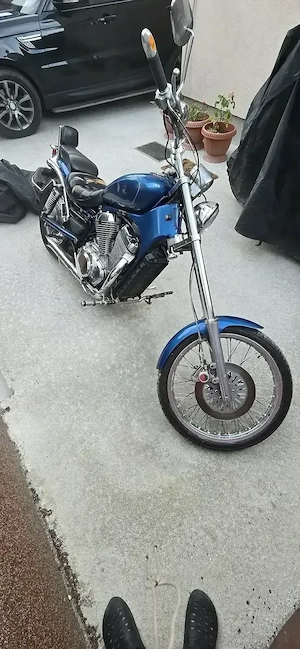 Suzuki Intruder Chopper - imagine 2