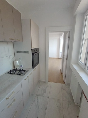 Central, prima inchiriere, mobilat la cerere, pet friendly - imagine 18