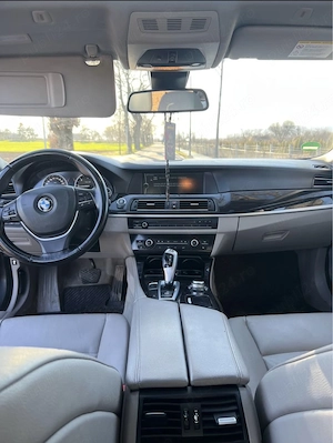 Vând BMW F10 520d - imagine 3