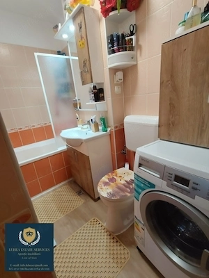 Apartament cu 3 camere, 2 băi, 2 balcoane, pe 2 etaje - imagine 14
