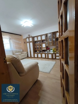 Apartament cu 3 camere, 2 băi, 2 balcoane, pe 2 etaje - imagine 2