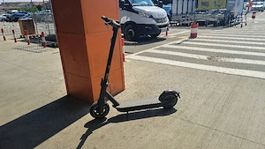  VÂND trotineta electrica Ninebot 