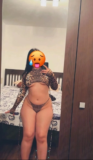 bruneta hot 