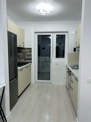 Inchiriez apartament -Tip studio- - imagine 5