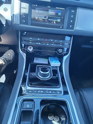 Vand autoturism marca Jaguar - imagine 6