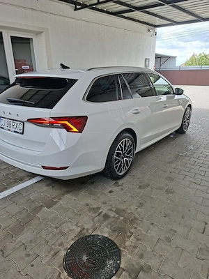 Skoda Octavia An fabricație 2020 Motorizare 2.0 TDI Cutie automata DSG - imagine 2