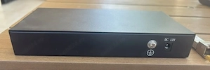 Switch XikeStor SKS3200M-8GPY1XF   8 2.5GbE Managed + 1 10G SFP+ - imagine 4