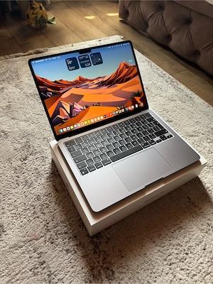 Laptop Apple MacBook Air M2, 8GB RAM, 512GB SSD, baterie 100%   stare impecabilă