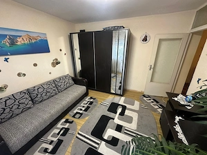 Proprietar vând apartament 3 camere