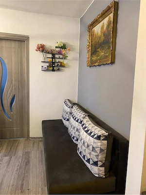 URGENT.   vand apartament 2 camere - imagine 4
