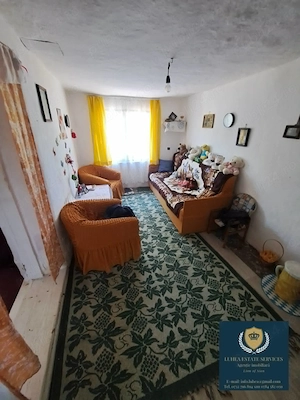 Casă cu 5 camere, baie, bucătărie și teren de 520mp - imagine 3