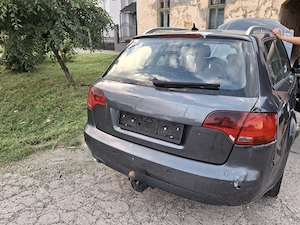Dezmembrez Audi a4 b7 cod motor BPW  - imagine 2