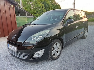 Renault Grand Scenic 2011!