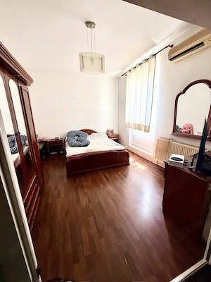 Apartament 3 camere 75 mp   Bucurestii-noi   necesita renovare