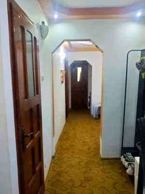 Închiriez apartament! - imagine 2