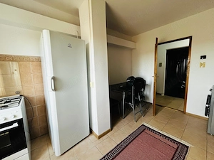Apartament cu 2 camere decomandat etaj 3 zona Steaua  - imagine 5
