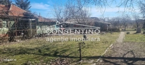 Se vinde imobil cu teren 3700 mp in com Merei - imagine 2
