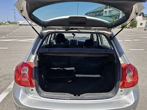 Toyota Auris, 1.4l benzină  - imagine 4