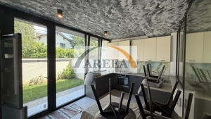 Apartament 4 camere parter cu 2 curți  la 650mp de British School