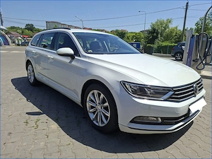 VW Passat B8 2.0 TDI break 150 CP   Model 2017 (fabricat 10 2016) - imagine 4