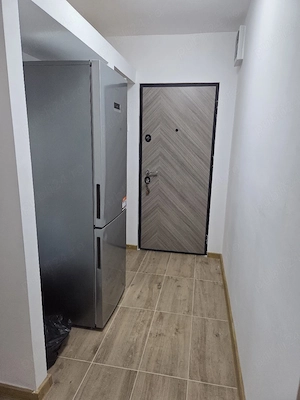 vanzare apartament - imagine 2