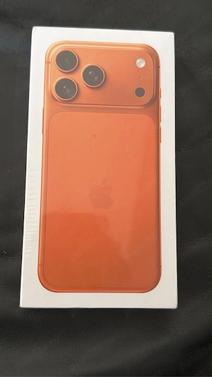 vînd iphone 17 pro max nou