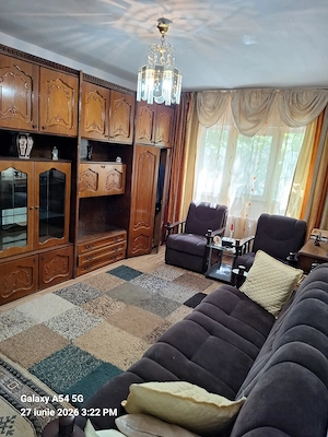 Vind apartament 2 camere decomandat,hol tip camera,arcada etj.1 - imagine 6