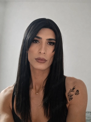 Hello everyone, my name is Alexandra.