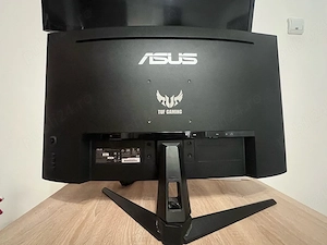 Monitor Asus TUF 31.5" 165Hz