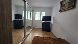 Garsonieră de închiriat, 28 mp, Etaj 1, Hunedoara.