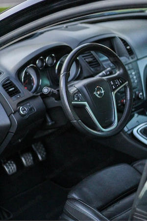 Opel Insignia 2.0 CDTI 2011 bixenon adaptiv - interior piele perforata - imagine 10