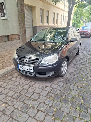 buna fanii polo ..si nu numai