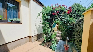 Casa cu 4 camere, zona Lipovei