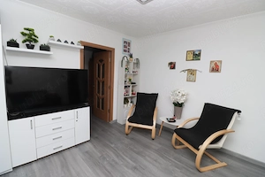 Apartament 2 camere de vanzare Comarnic - imagine 3