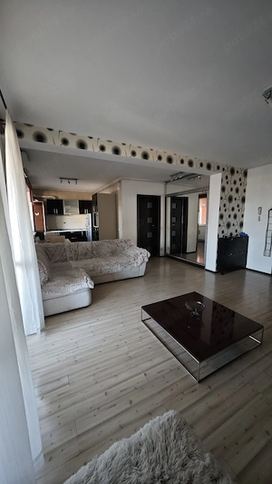 Proprietar, ofer spre inchiriere apartament cu 2 camere si terasa tip rooftop  - imagine 3