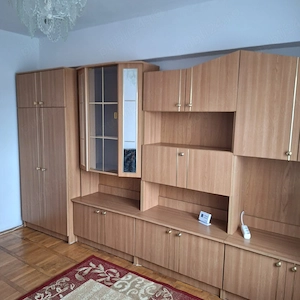 Proprietar inchiriez garsoniera