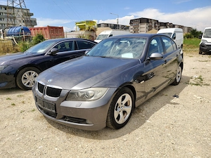 BMW 318i   an 2008   navigație   semi piele
