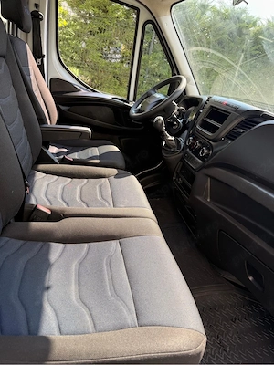 iveco daily 2019 lungime 5 metri  - imagine 5