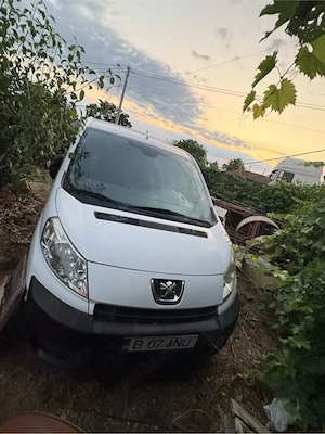 dezmembrez peugeot expert  - imagine 2