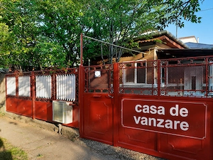 Casa de vanzare plus teren Damaroaia